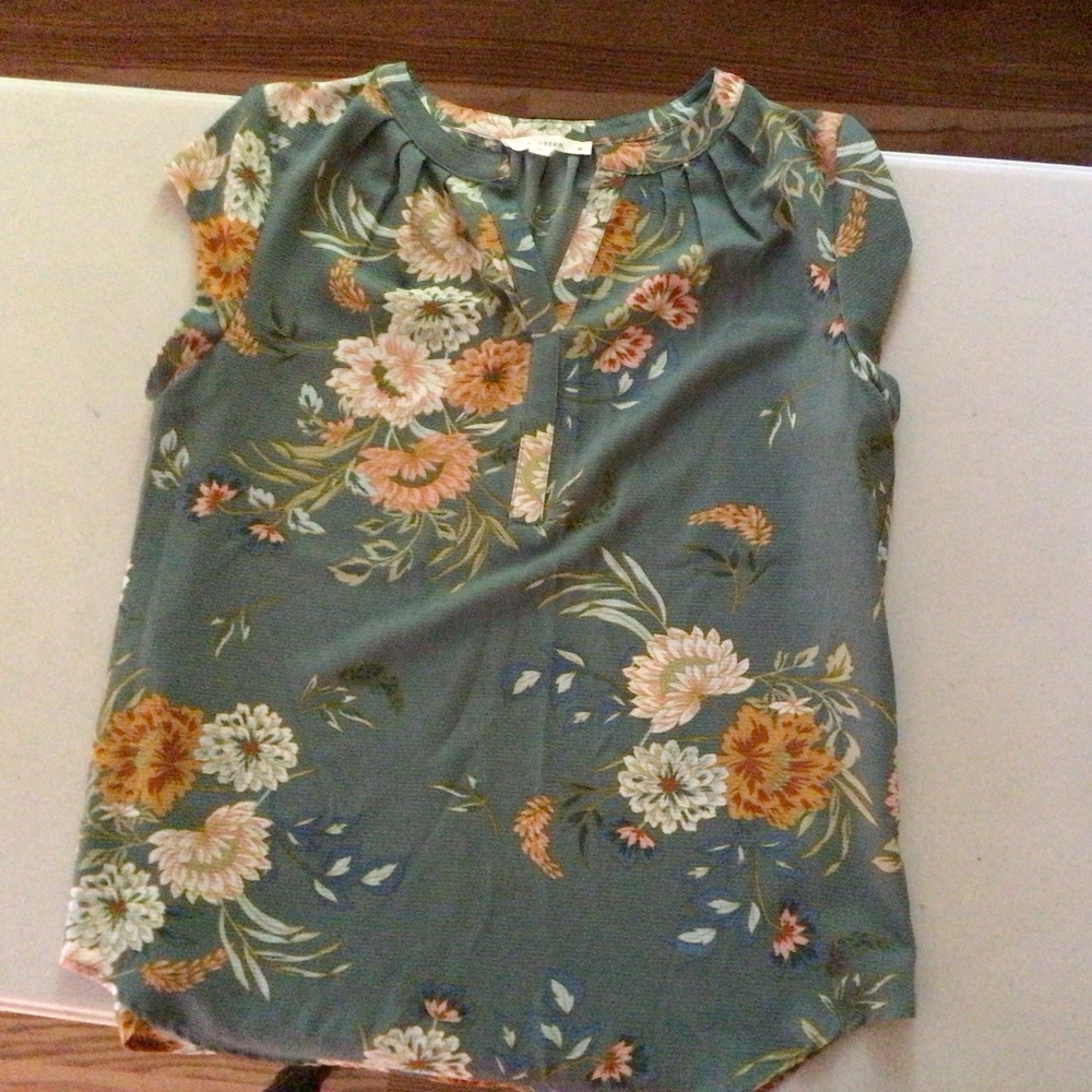 Pretty blouse
